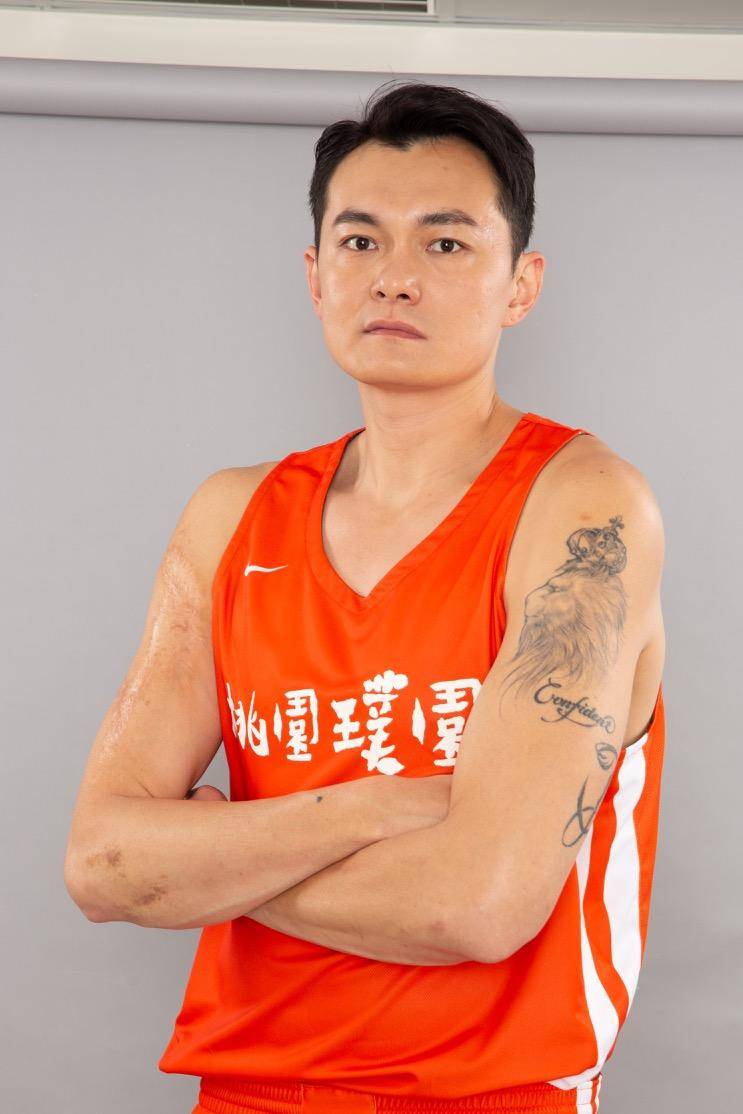 https://img.meihuawuyu.com/img/basketball/player/ccac9ad4a5b627e3f3412102c253bd10.png